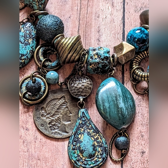 Multi Green Hues Multiple Charms & Beaded Necklace W Turquoise Chain - Picture 6 of 9